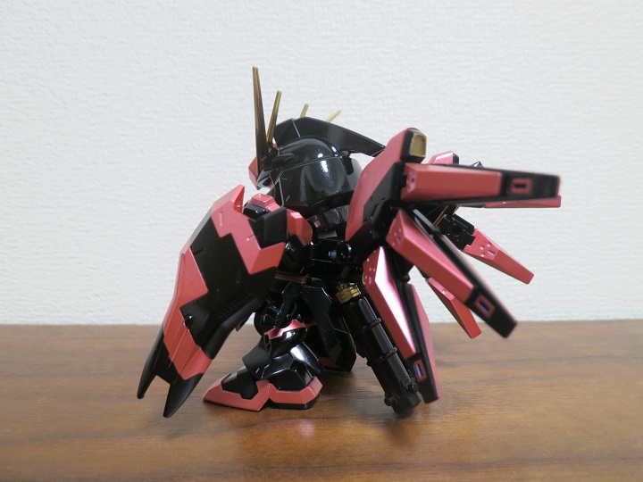 ハイニューガンダム 塗装