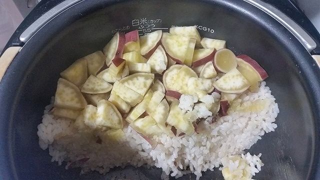 さつまいもご飯 簡単 レシピ