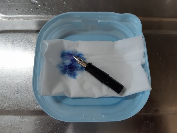 万年筆 ペン先 洗浄