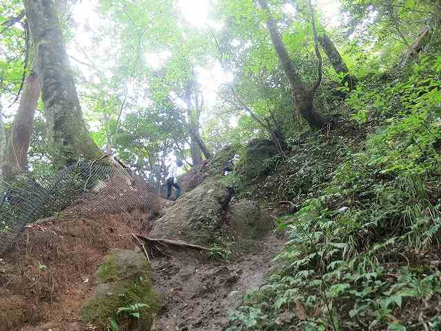 投入堂 登山