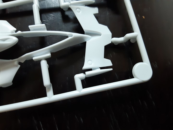 スーパーアスラーダ プラモデル レビュー