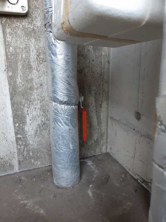 水道 音 キーン