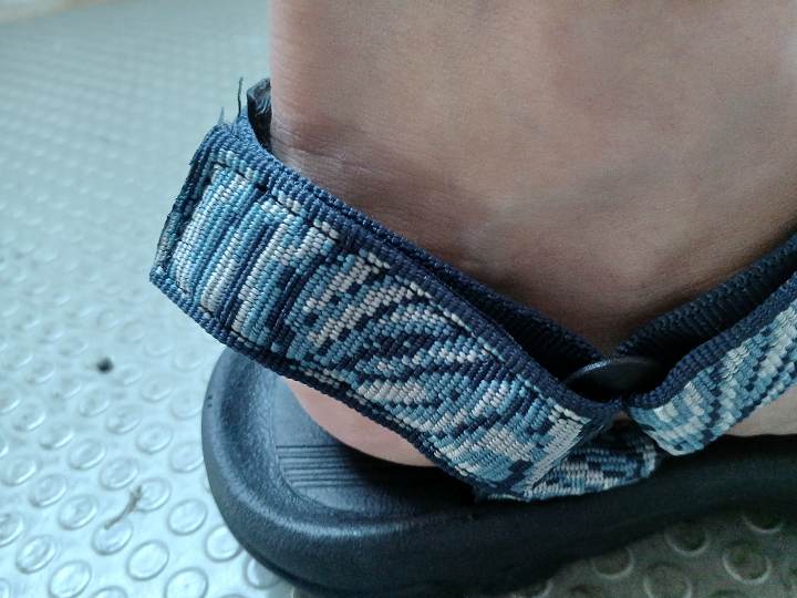 TEVA ハリケーン4 購入 レビュー