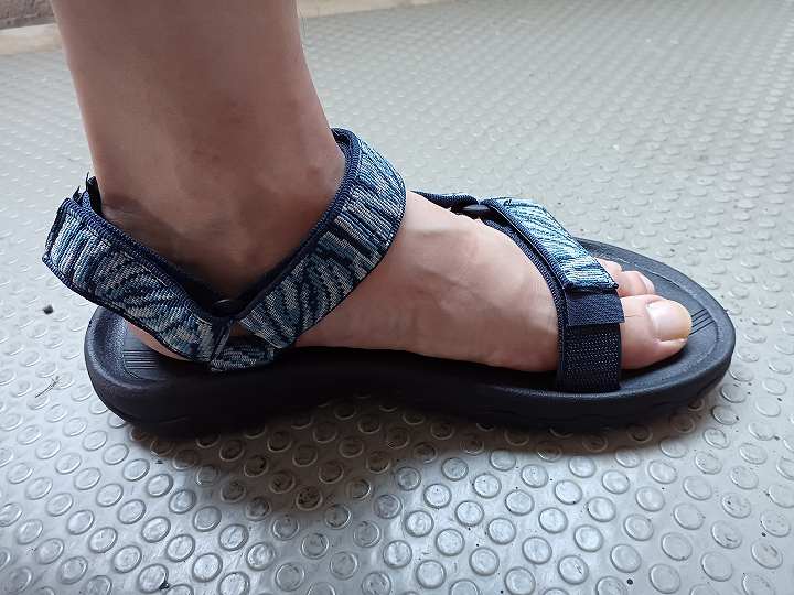 TEVA ハリケーン4 購入 レビュー