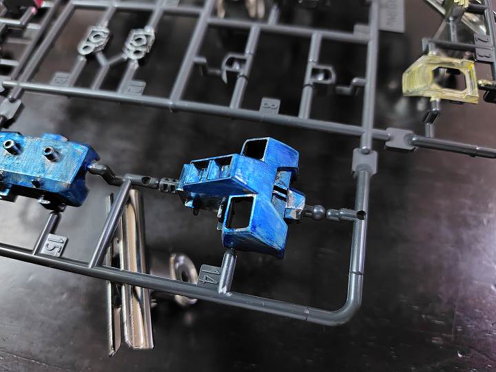 エコプラ ガンダム 塗装 筆塗り