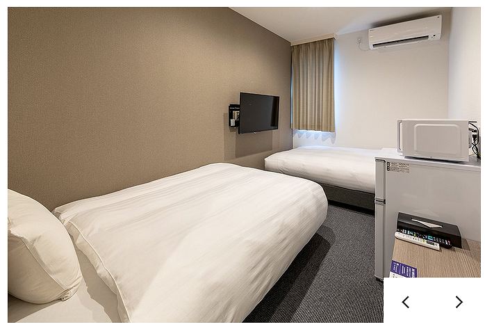 R9 The Yard 飯塚 コンテナホテル