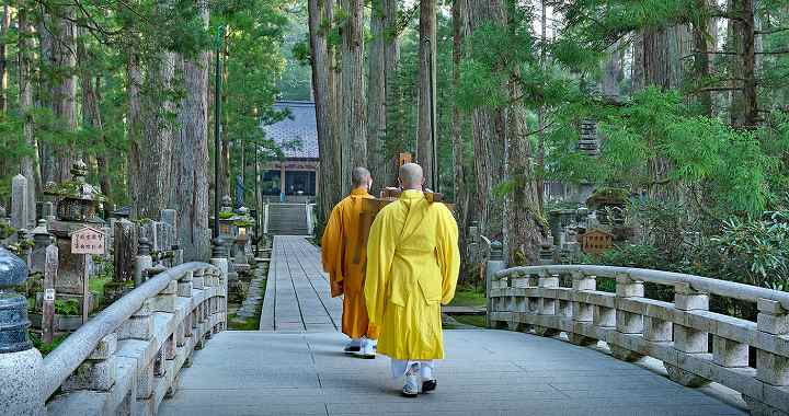 日本三大霊場はどこ 高野山
