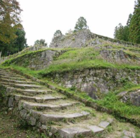 日本三大山城 岩村城 六段壁